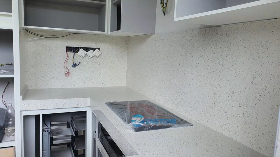 Zenstone White Planet (11)