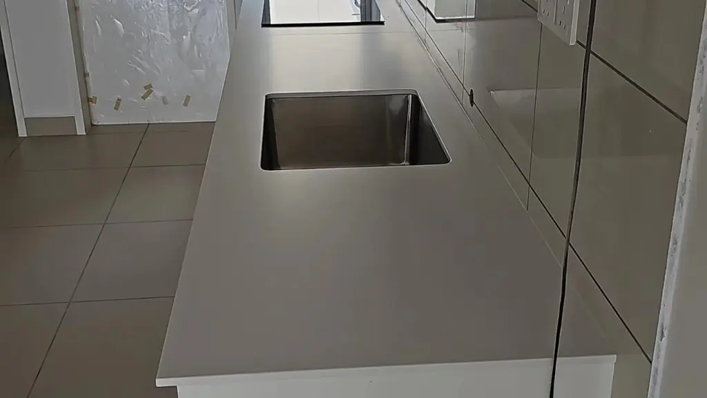 Matt White Porcelain Slab 1.webp