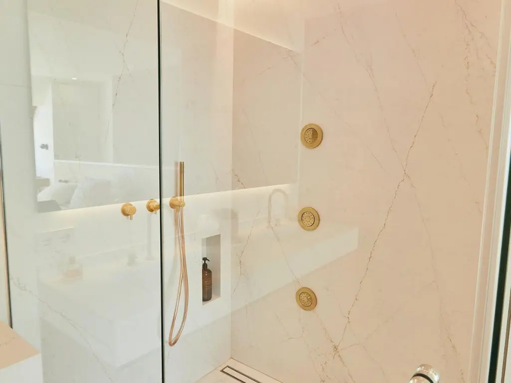 Ethereal Glow (14).webp