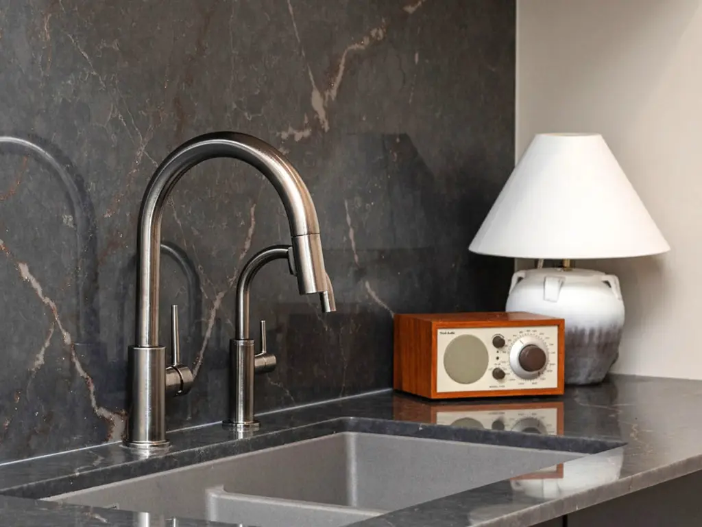 Parisien Bleu (8).webp