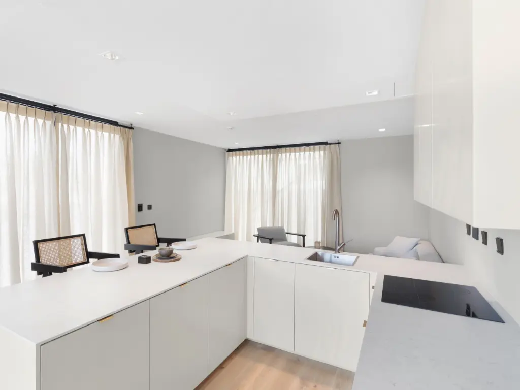 Snowy Ibiza (3).webp