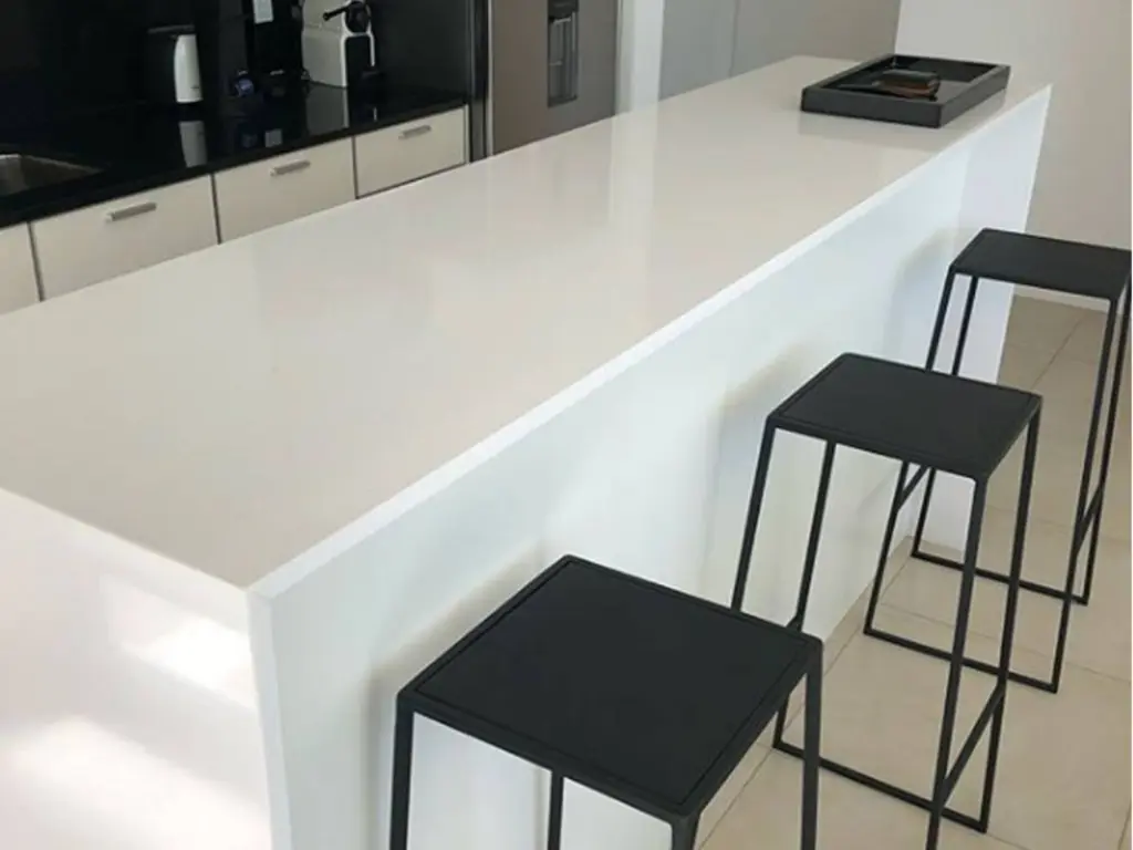 White Storm (8).webp