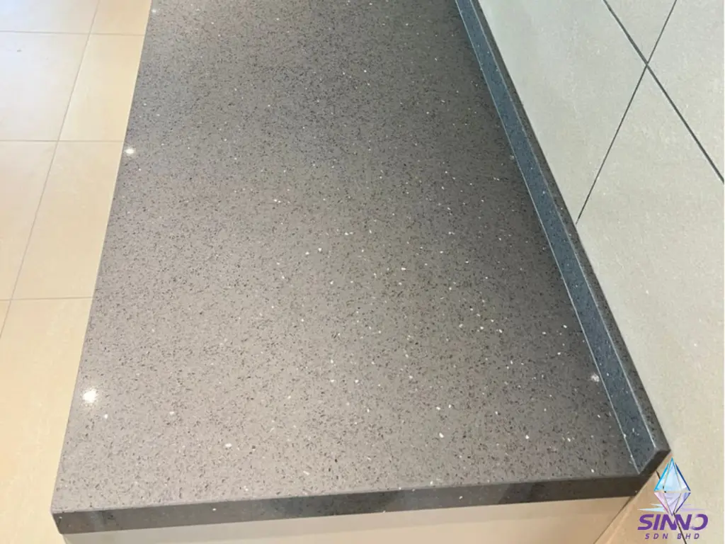 Dark Grey Mirror (3).webp