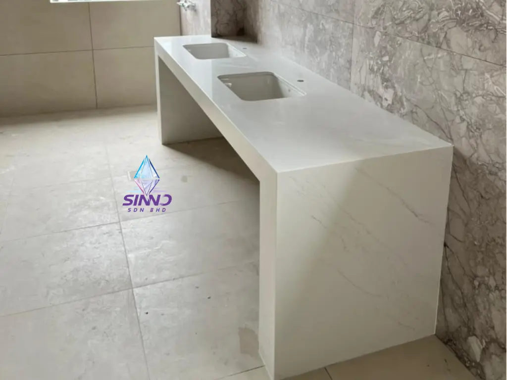 Velaria White (4).webp