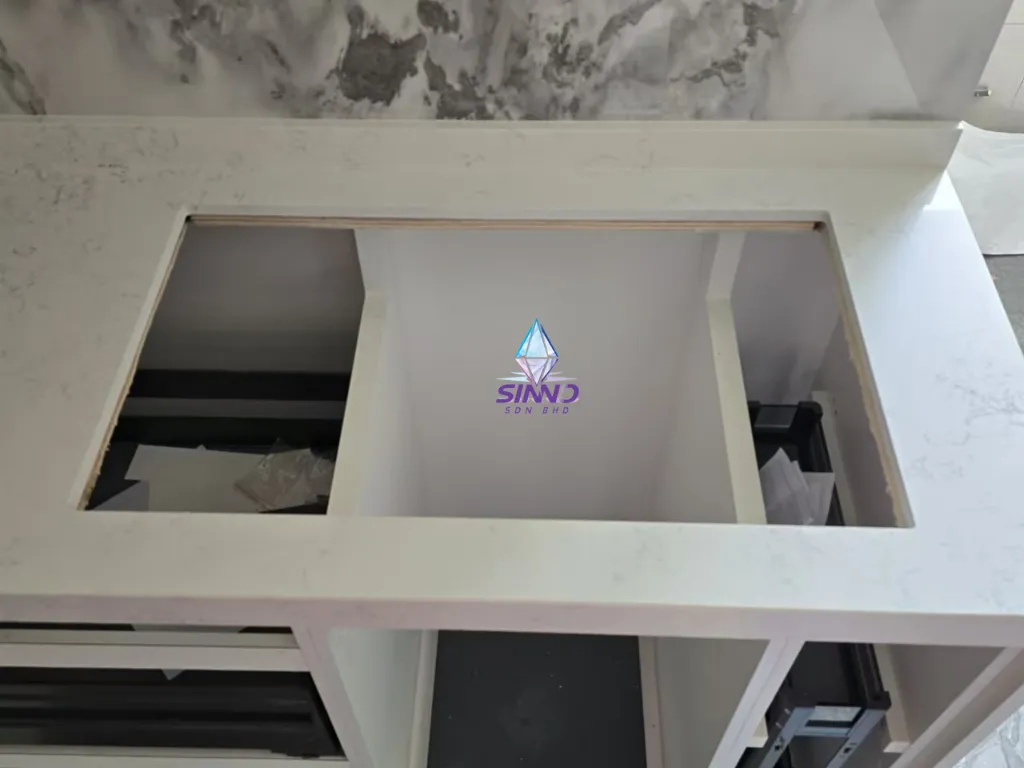 Carrara White (14).webp