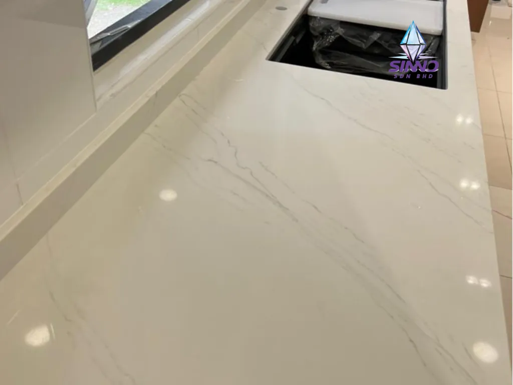 Velaria White (6).webp