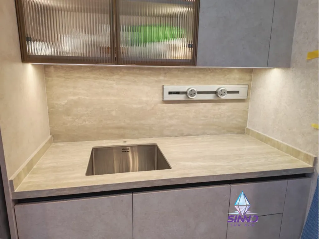 Roman Travertine.webp