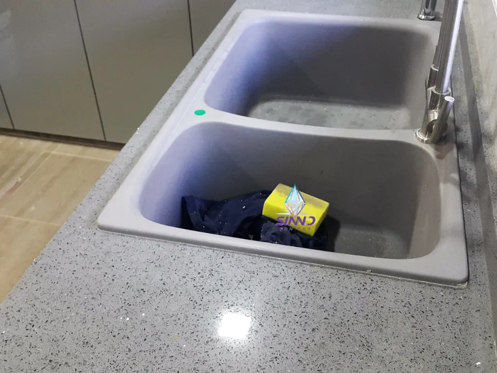 Grey Mirror (10).webp