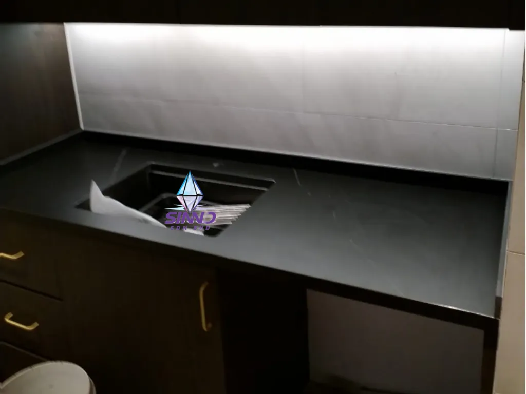 Ink & White (4).webp