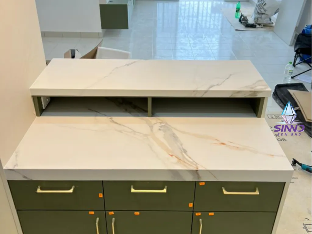 Calacatta Royal (8).webp