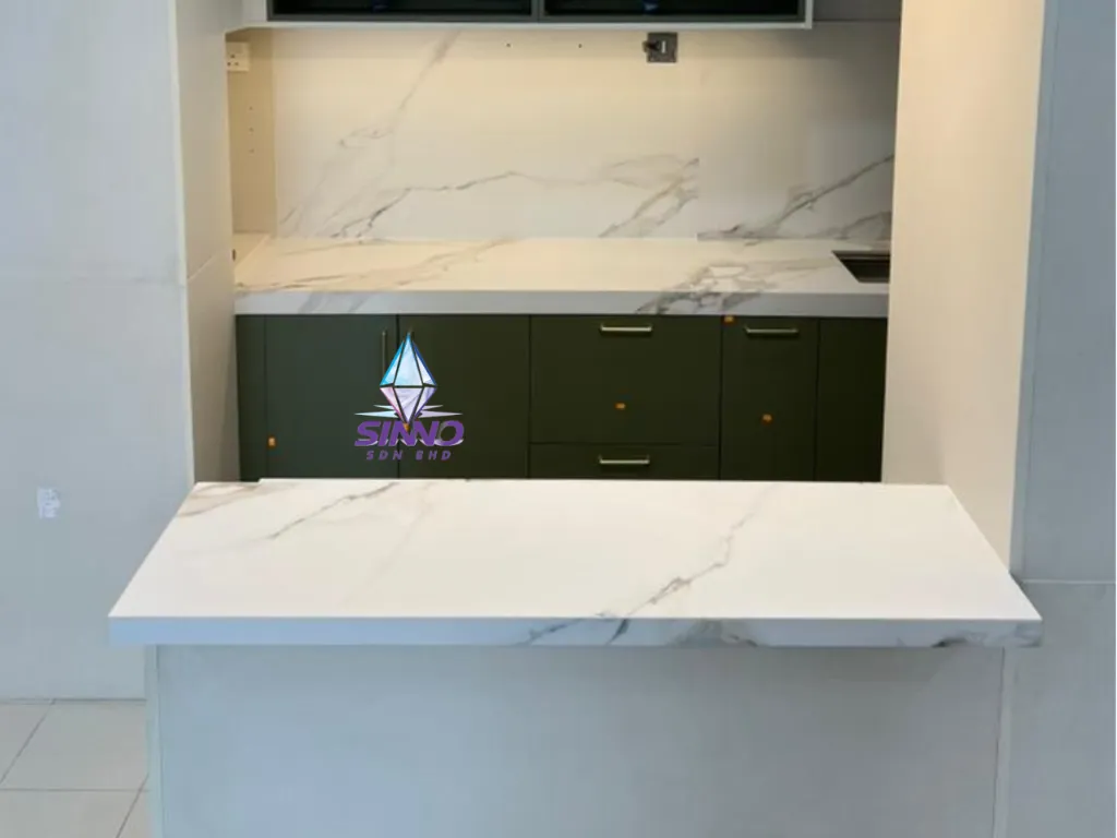 Calacatta Royal (7).webp