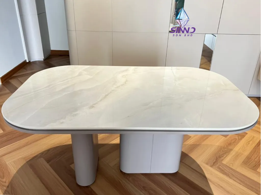 20260417 - Aurora (1).webp