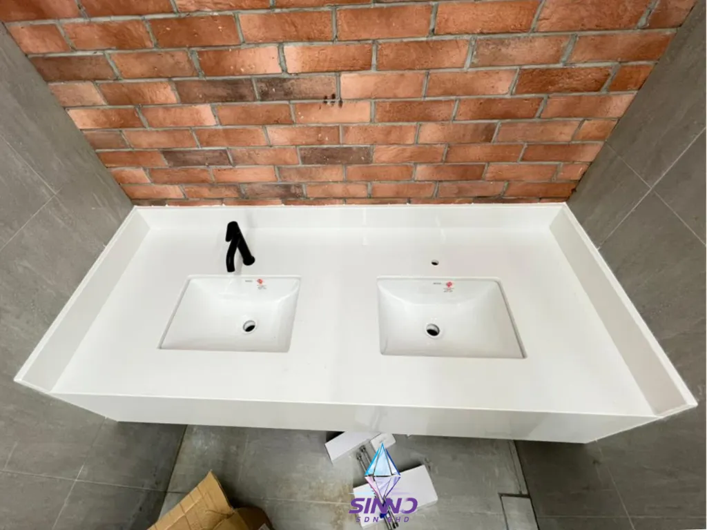 Starry White.webp