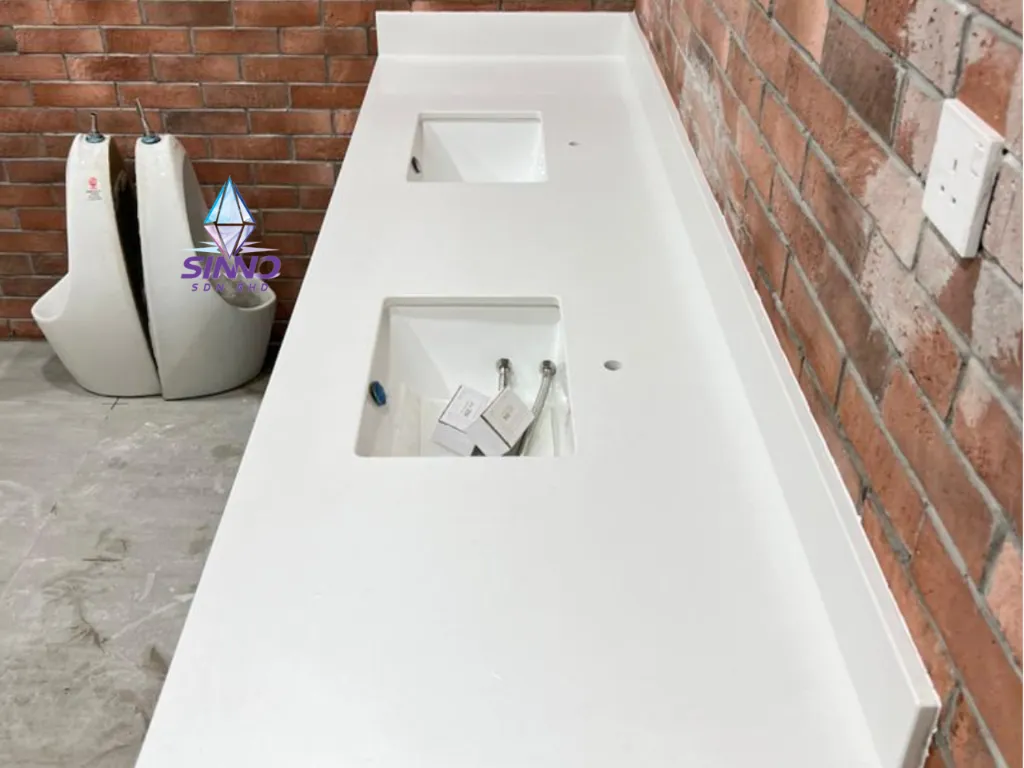 Starry White (2).webp