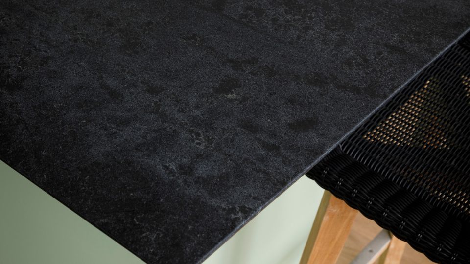 Black Tempal 5810 (5)