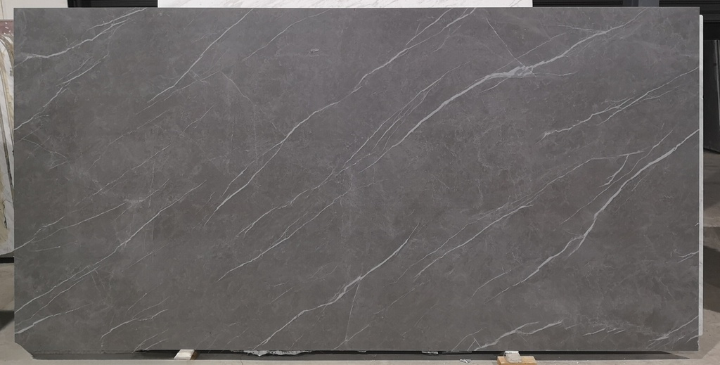 Pietra Grey (SF)