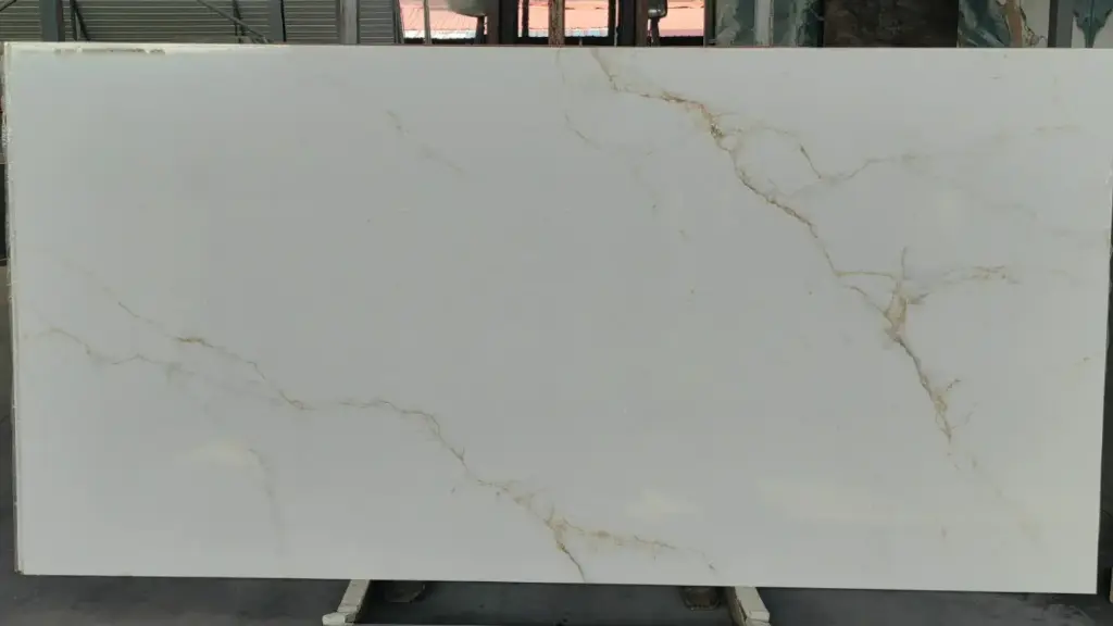 [PSR12-377G-SF] Ivory Trace (SF)